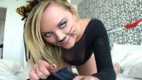 Mofos - Real Amateur Girls MP4