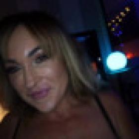 MrLuckyPOV 19-07-05 Big Tit MILF Shows Young Sluts How To Suck Cock XXX 720p WEB x264<span style=color:#39a8bb>-GalaXXXy[XvX]</span>