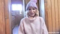 DadCrush 20-02-02 Emma Hix Cabin In The Woods Cooch  480p MP4<span style=color:#39a8bb>-XXX</span>
