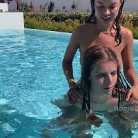 Hegre 21 11 09 Emi And Natalia A Girlfriends On Vacation XXX 720p WEB x264<span style=color:#39a8bb>-GalaXXXy[XvX]</span>