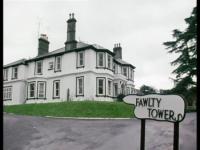 Fawlty Towers (1975) - Complete - BRRip 1080p 50fps - Specials Extras Commentary